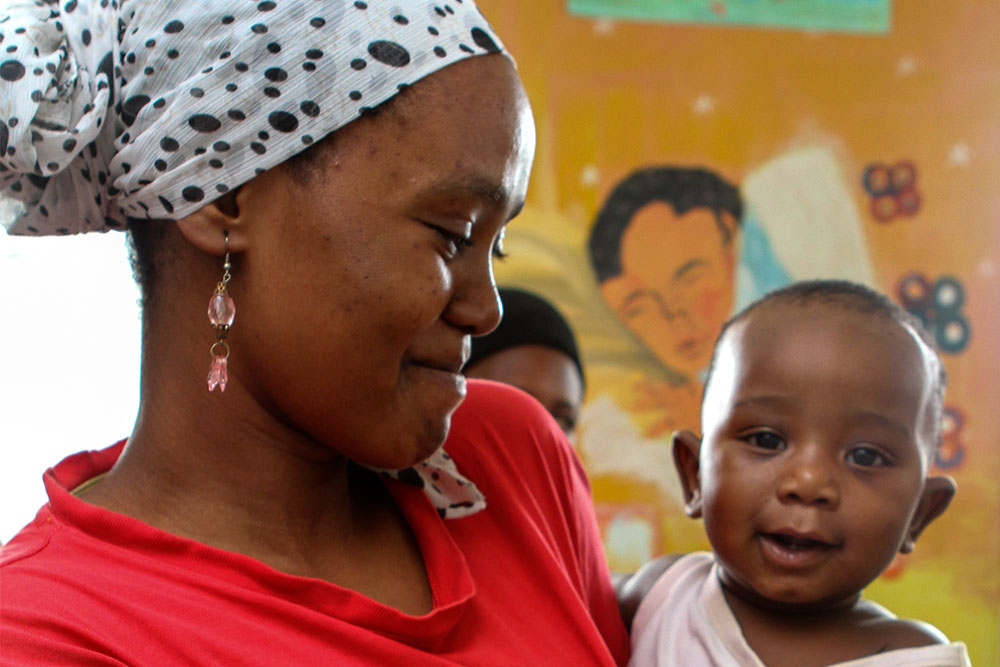 The MOU between Nutrition International and the Government of Tanzania officializes the ongoing work to improve nutrition for women, adolescent girls, newborn and young children in the country.