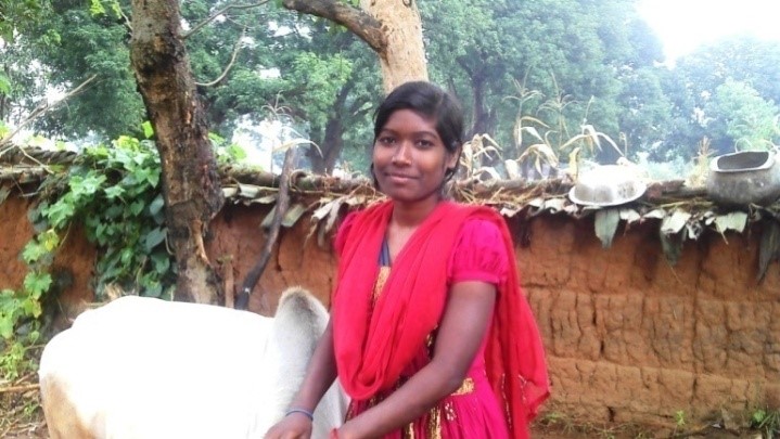 Nikhat Praveen was a peer mentor to out-of-school girls in her village of Sai Tangar Toli, Chhattisgarh, India on iron and folic acid (IFA) supplementation to help address anaemia. 