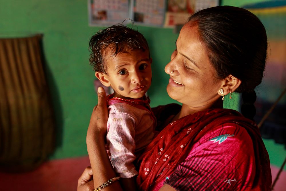 Mother and newborn in India